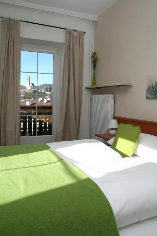 Gasthof Albergo Kreuzwirt Fie allo Sciliar Bagian luar foto